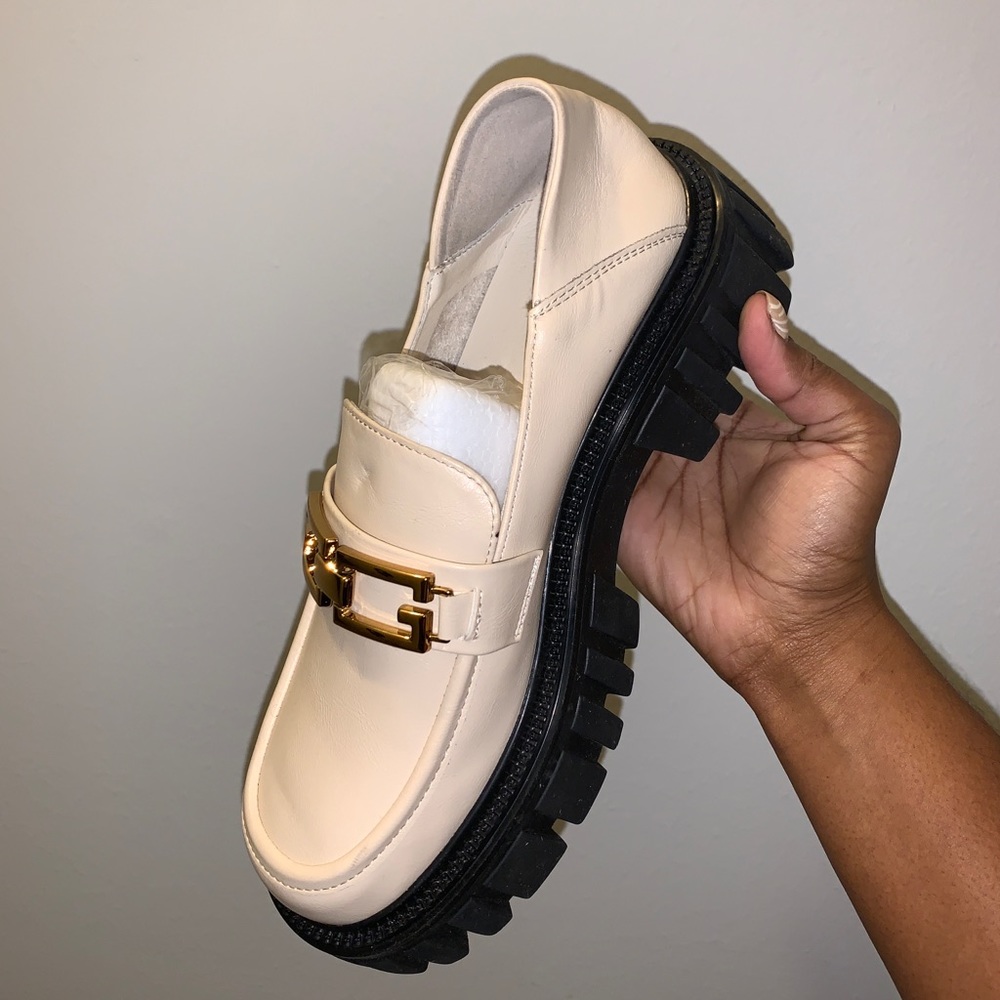 Chunky Leather Loafers with Chain